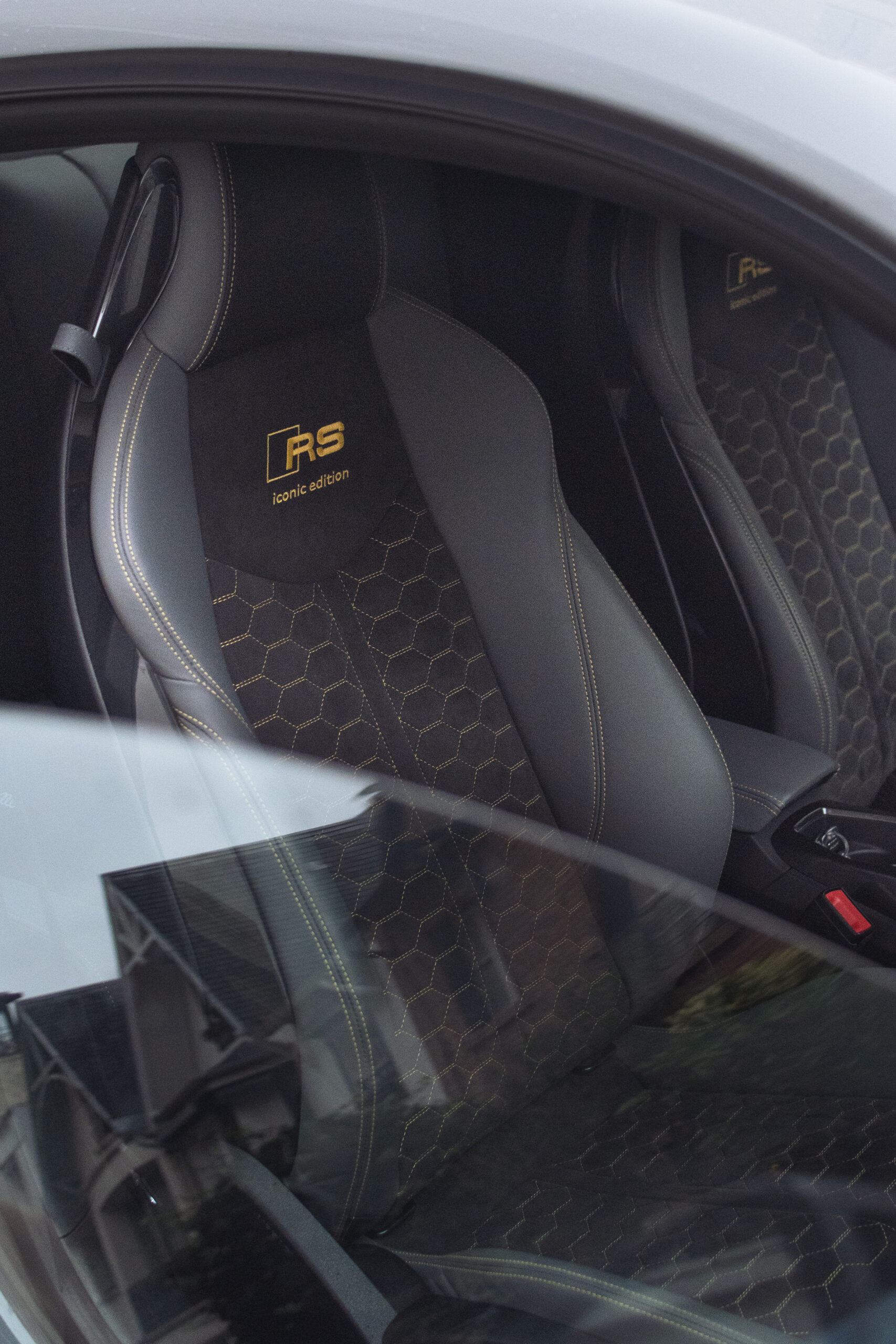 AUDI TT RS ICONIC EDITION